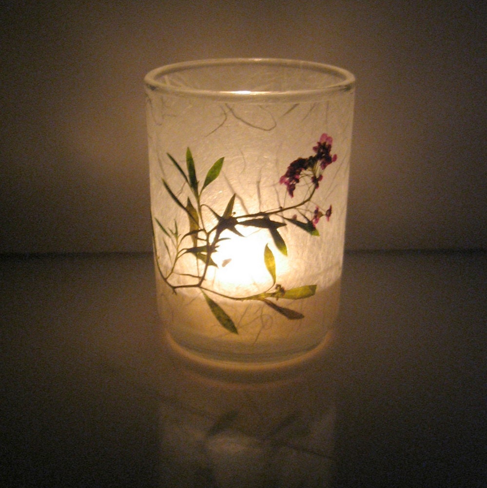 Pink Alyssum Earth Light - candle, candle holder, tea light, pressed flower, natural, handmade paper, spring and summer, gift