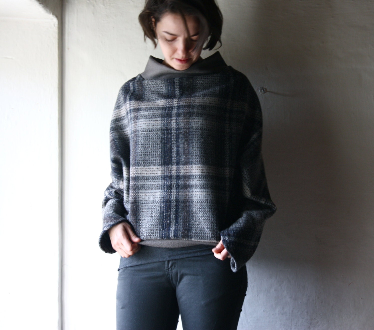 Hooded Jumper Jacket - Womens oversize Tartan wool coat, loose fitting -  reversible zipper top winter jacket