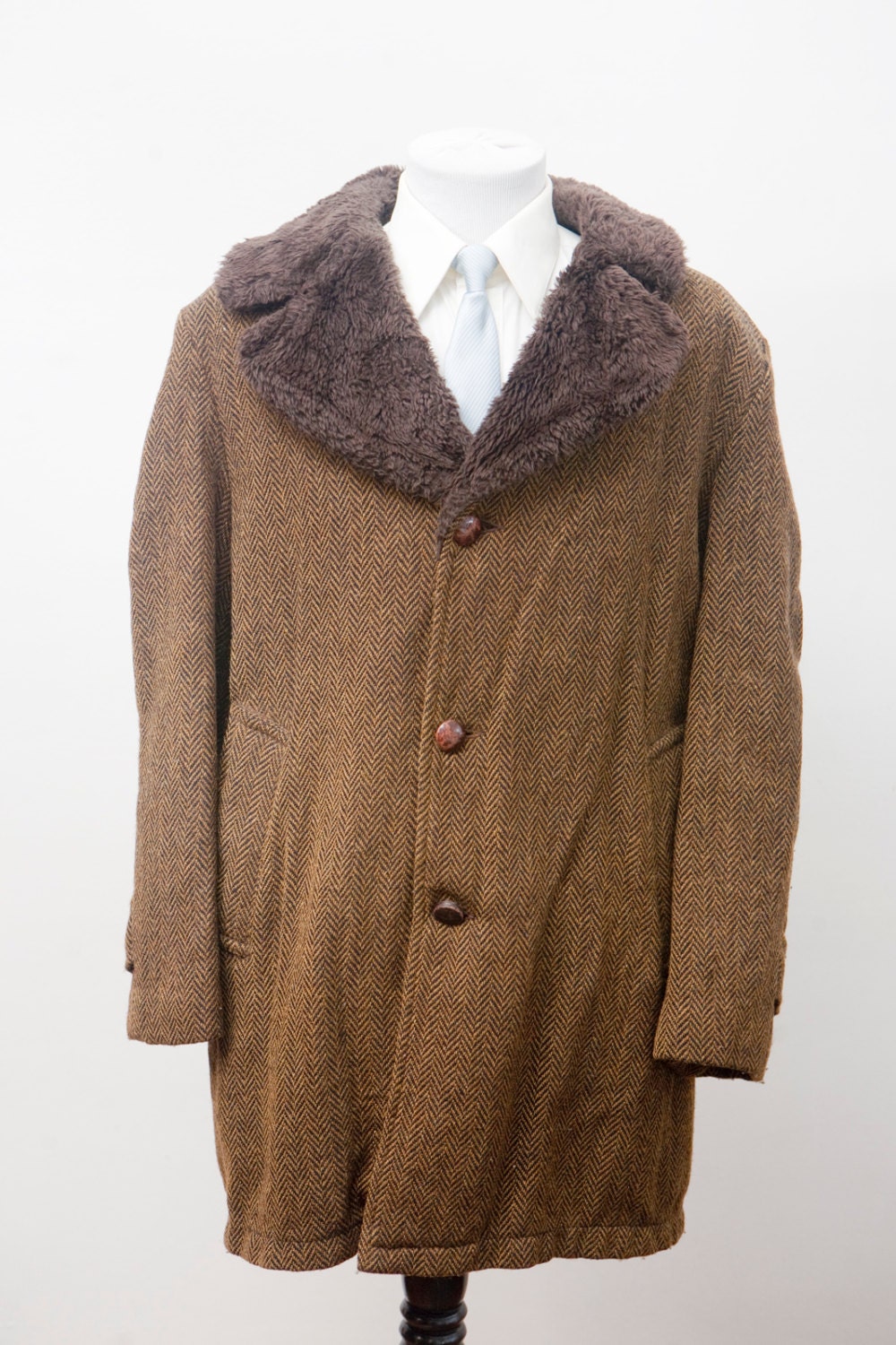 Men's Large/XL Vintage Wool Overcoat with Faux Fur Lining