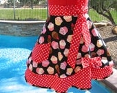 Half  Cupcake Apron - Retro Style - Vintage 50's  -  Womens, Handmade - Scarlet Chic Sassy Apron