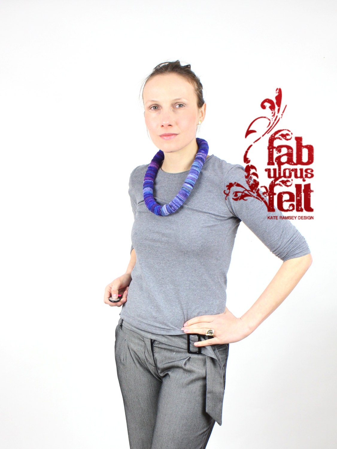 violet blue  felted necklace designer fashion jewellery handmade felted scarf beads red and violet mix