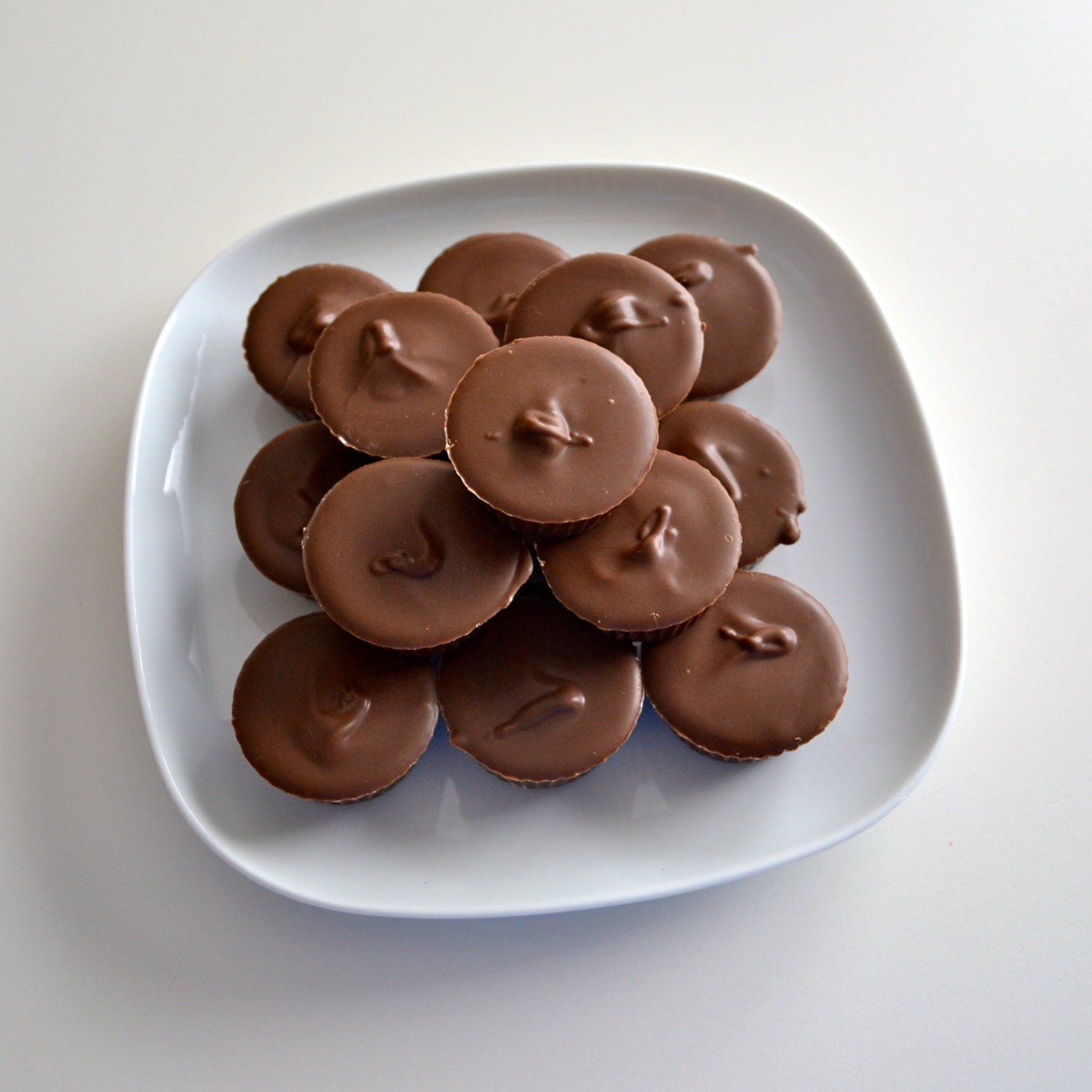 Chocolate Peanut Butter Cups Il_570xn