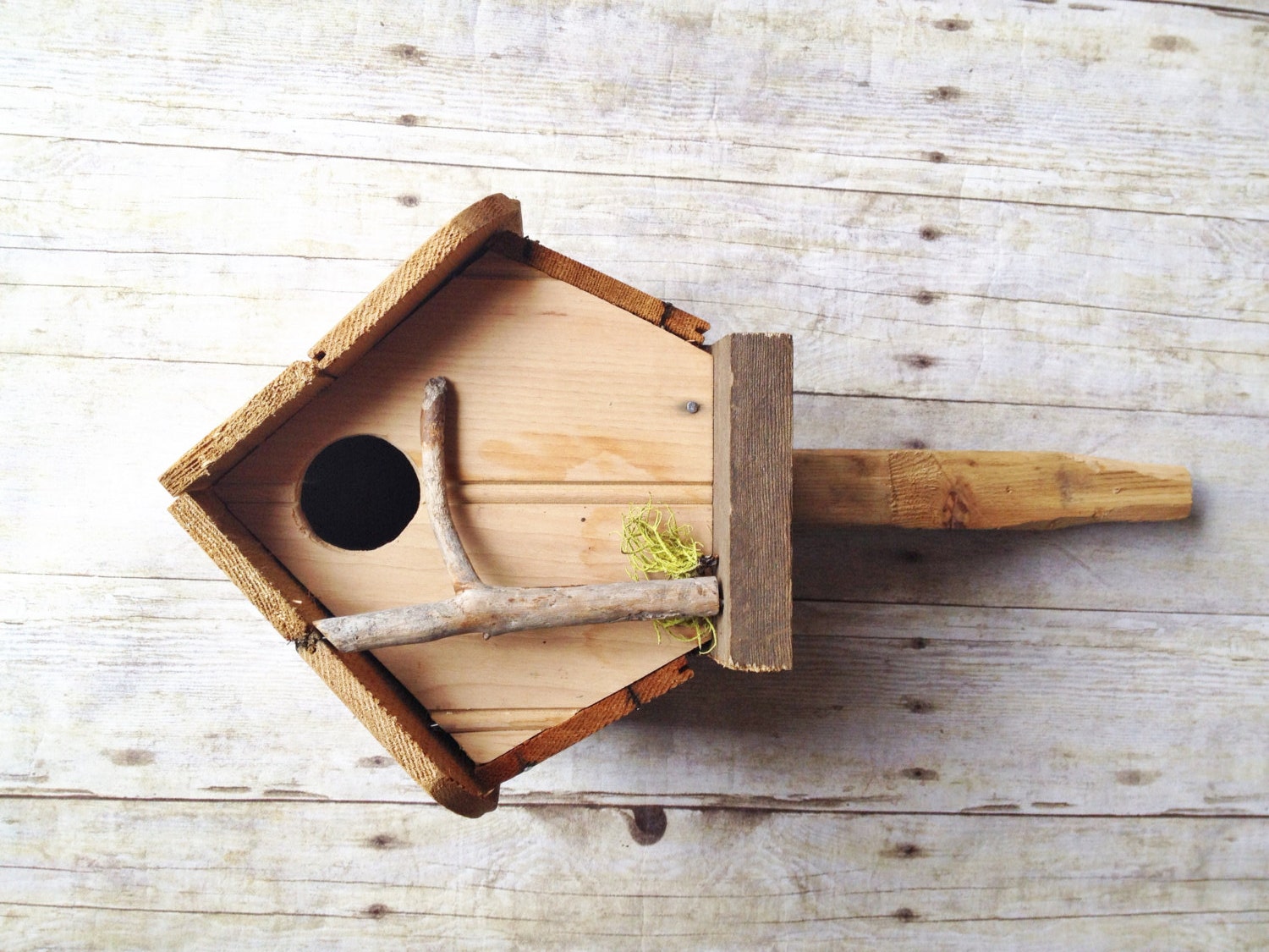 Rustic Birdhouse Made From Re-Purposed Wood