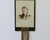 embroidered cabinet card Forgotten no.28