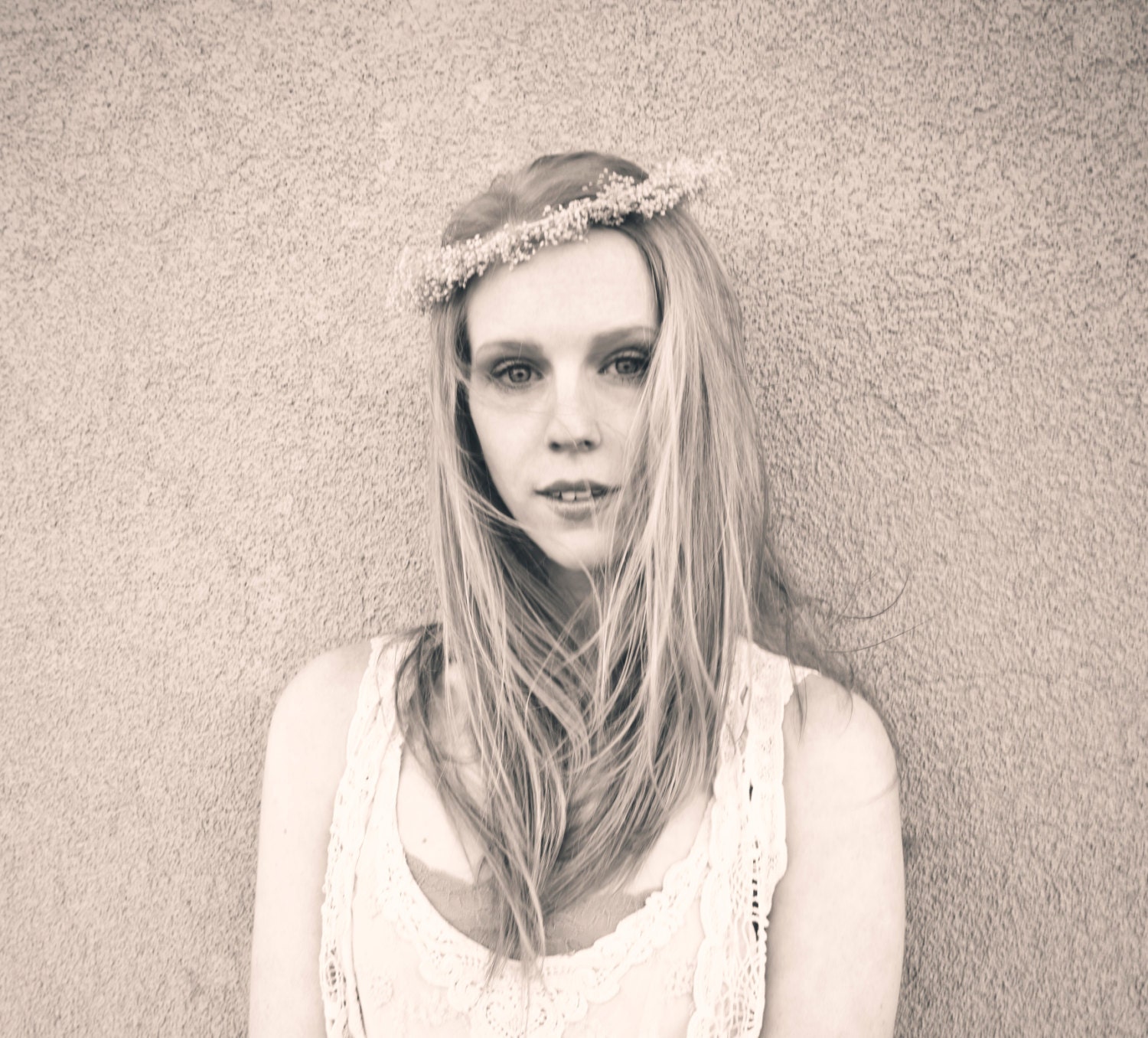 Vintage Style flower crown Bridal hair Wreath Bridal Baby's Breath Halo Rustic Wedding accessories Woodland fairy headwreath autumn