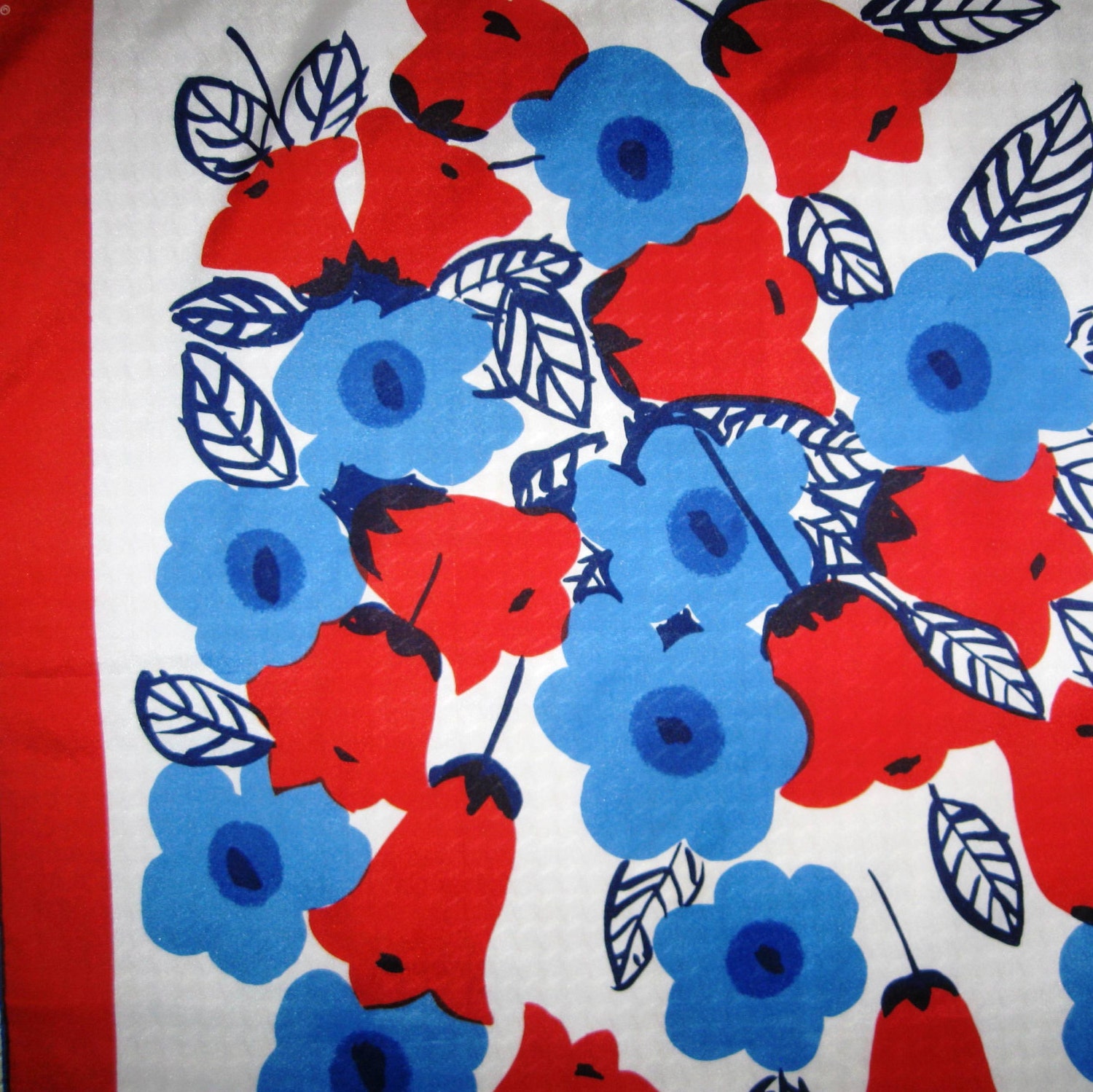 Vintage Vera Scarf Designer Vera Neuman Floral Red White Blue Poppies 1970's