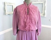60s Lace Dress Vintage // Lilac Purple Pink // Size Large