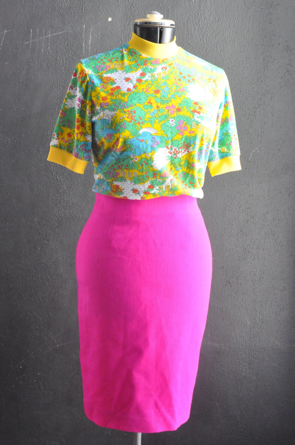 Vintage 1980s Hot Pink Evan Picone Wool Skirt High Waisted Pencil