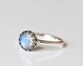 Moonstone ring sterling silver size 7. Blue and rainbow flash moonstone.