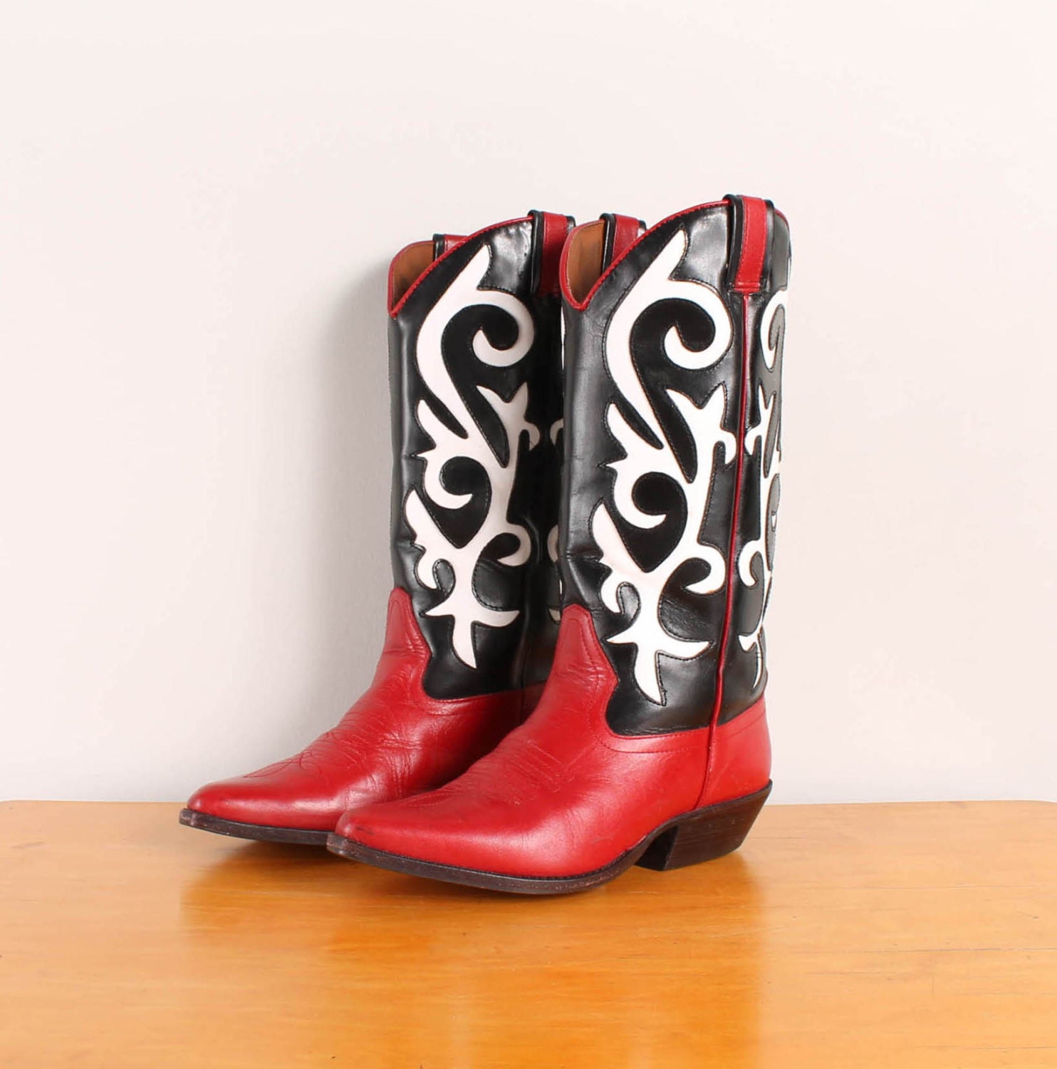 1980s Nine West Cowboy Boots - Womens 5.5 - Red White Black Leather Pull On Western Boots Midcalf 80s Low Heel Pointy Toes Cowgirl
