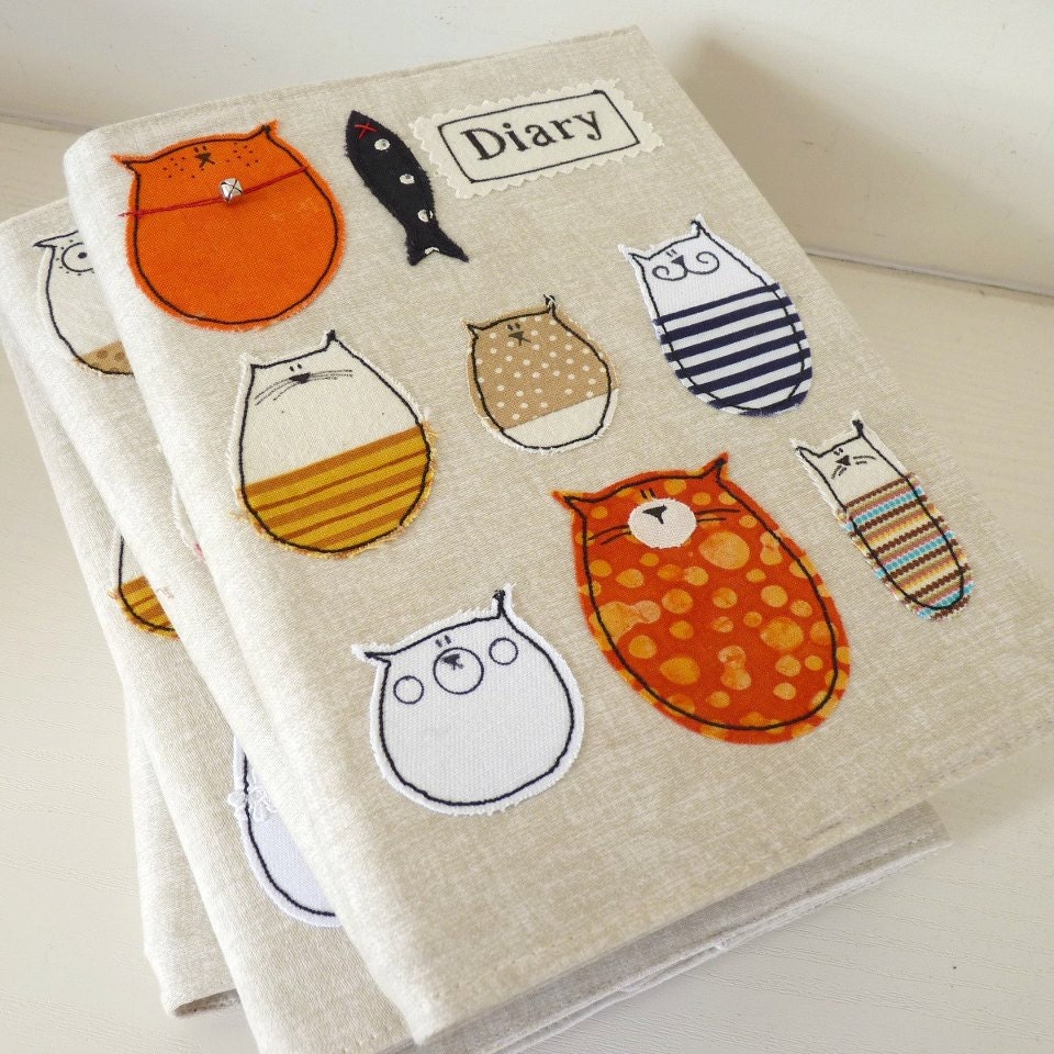 2013  Diary :Cat Diary