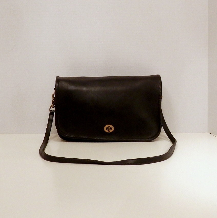Coach Messenger Cross Body Bag // Early 1970s NYC Black Leather