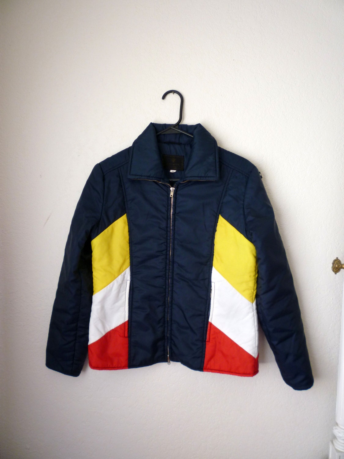 Vintage Chevron Edelweiss Ski Jacket, Size Medium