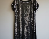 Vintage Black SEQUIN Slouchy Art Deco SCALLOPED Trim Dress (s-m)