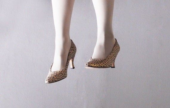 1980's leopard pumps size 11