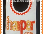 Personalized girl bib, appliqued, toddler, baby, boutique Il_170x135