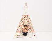 Play tent Spring theme wall art depicting birds, mushrooms, dragonflies, turtles & flowers
