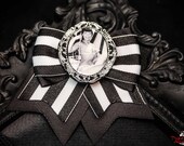 Black & White Bettie Page Striped Traditional Hair Bow Clip