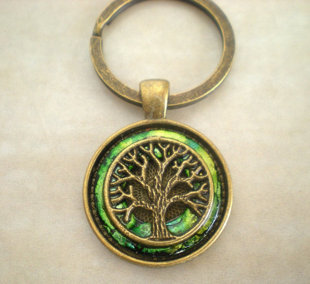 Tree of Life Keychain - Emerald Green - Men's Key Ring - Men's Keychain - Tree Keychain - Celtic Keychain - Wiccan Keychain - Father's Day