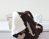 Zoo Animals with cream Fuzz Fur Mini Blanket