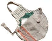 Wall Organizer, Recipes Holder, Textile Pocket, Fabric Pocket, Fabric Organizer, Wall Hanging, Bills Holder, Kitchen Decor, neutral green