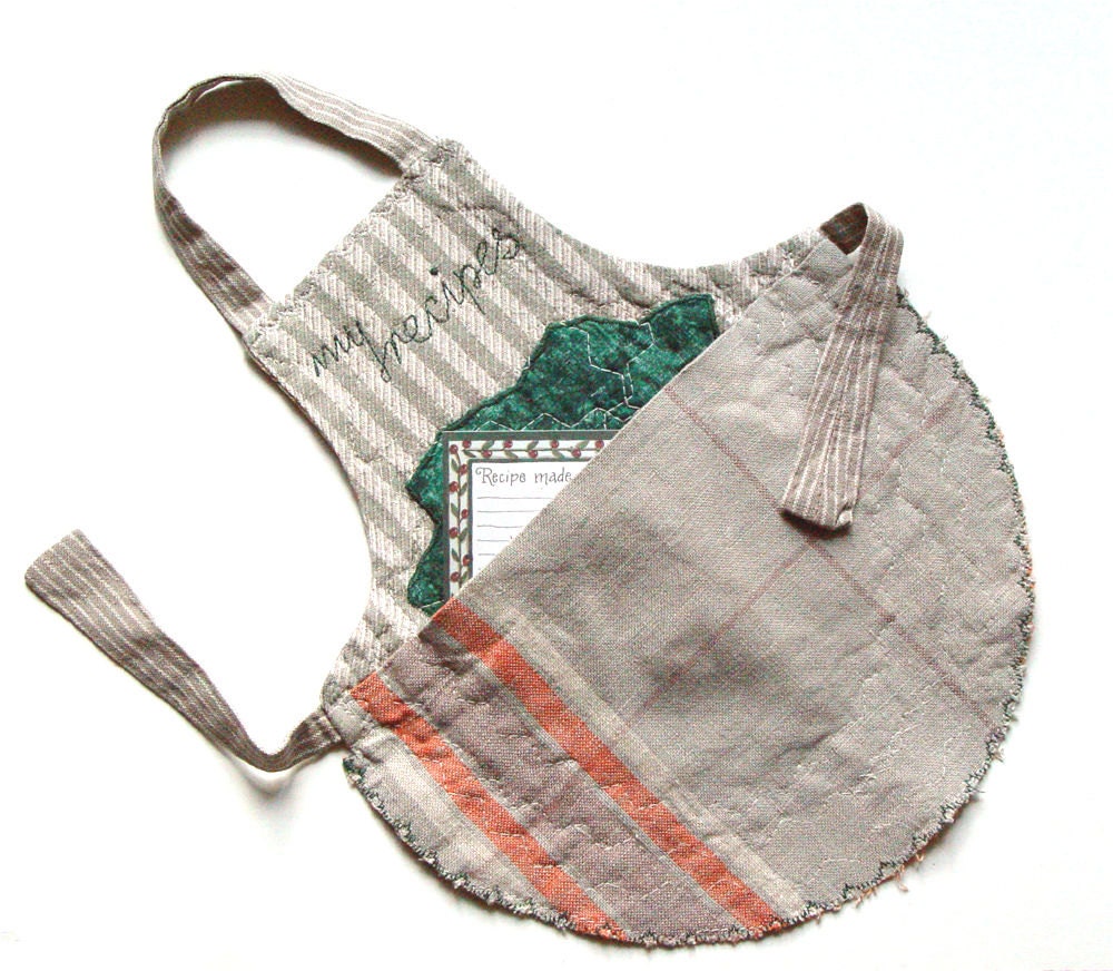 Wall Organizer, Recipes Holder, Textile Pocket, Fabric Pocket, Fabric Organizer, Wall Hanging, Bills Holder, Kitchen Decor, neutral green