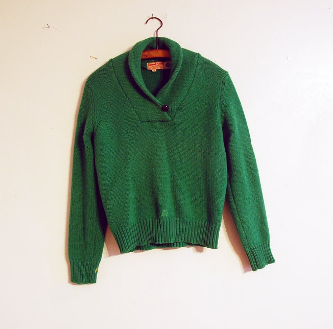 Shawl neck pullover sweater kelly green wool by Carroll Reed M