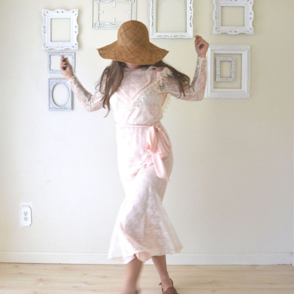 Prairie Lace Dress Gunne Sax Jessica McClintock Vintage 70s Ivory Pink Wedding Gown Sailor Collar Small