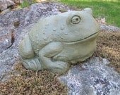 Green Toad, Large Concrete Garden Toad