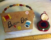 Antique 1940s 1950s Wooden Primitive Folk Art like Kitschy Button Box Button Holder