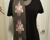 Portal Companion Cube KNIT scarf - made to order