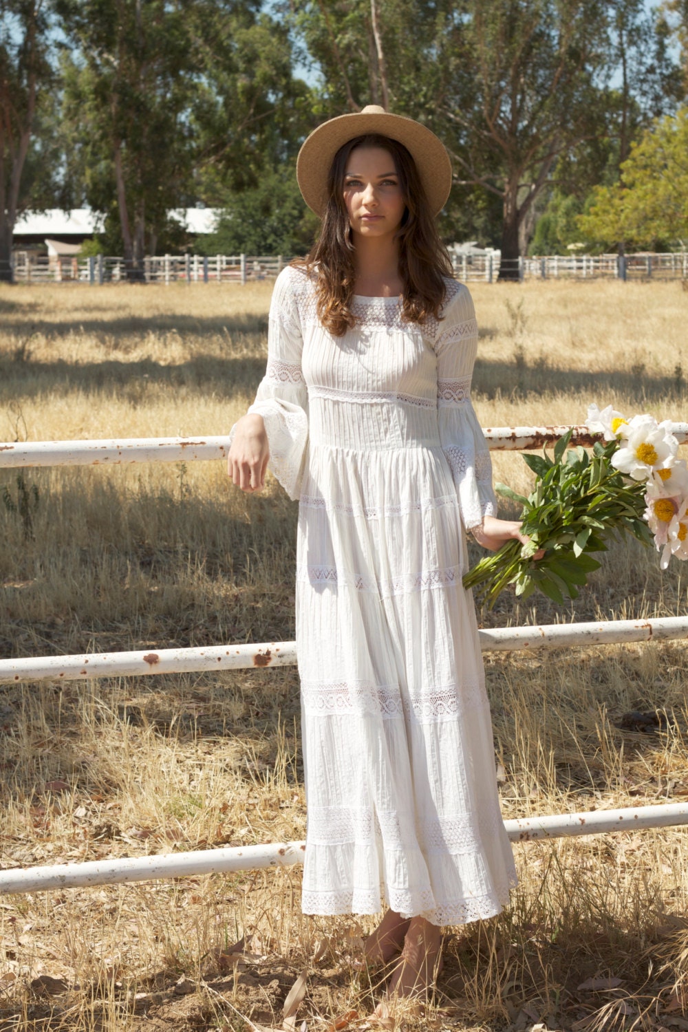 Vintage Wedding Dress, Long Sleeved, Crochet, Lace, Bohemian, Hippie - Jackie