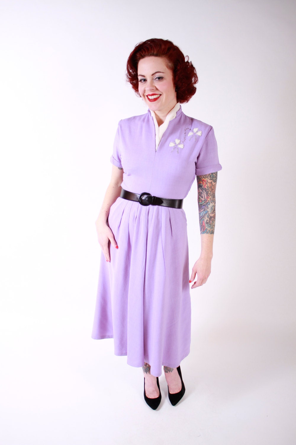 1940s Vintage Dress...Pastel Purple New Look Era Late 40s Rayon Linen Dress with Rhinestone Detail Size Small