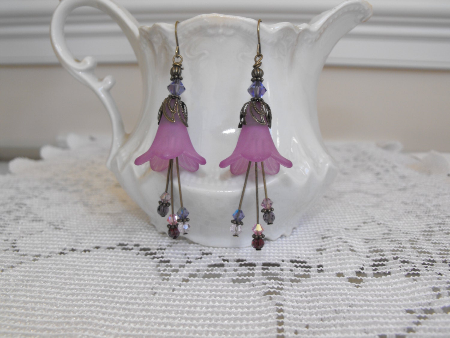 Vintage Style Flower Earrings, Flower Earrings, Lilac Flower Earrings, Romantic Jewelry