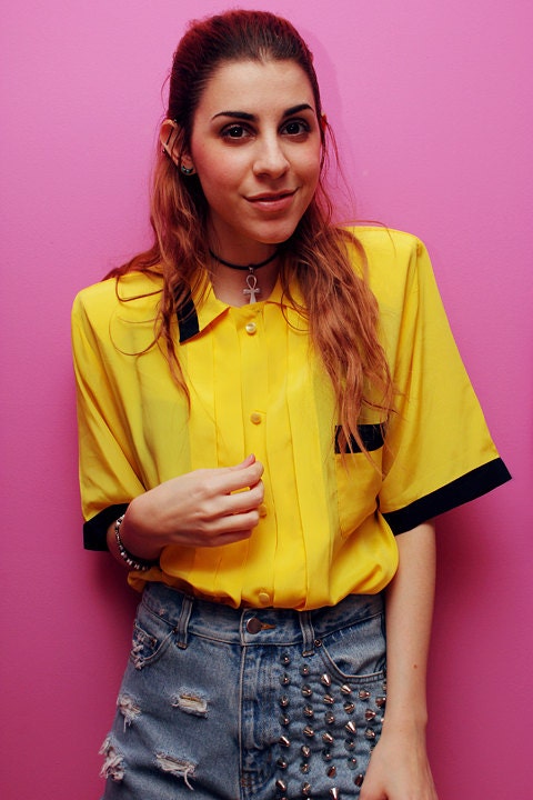 Vintage yellow blouse with black trim