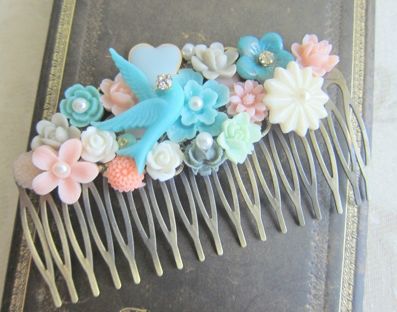 Hair Comb Turquoise Pink Hair Comb Cream Ivory White Tiffany Blue Garden Wedding Maid of Honor Bridesmaid Gift