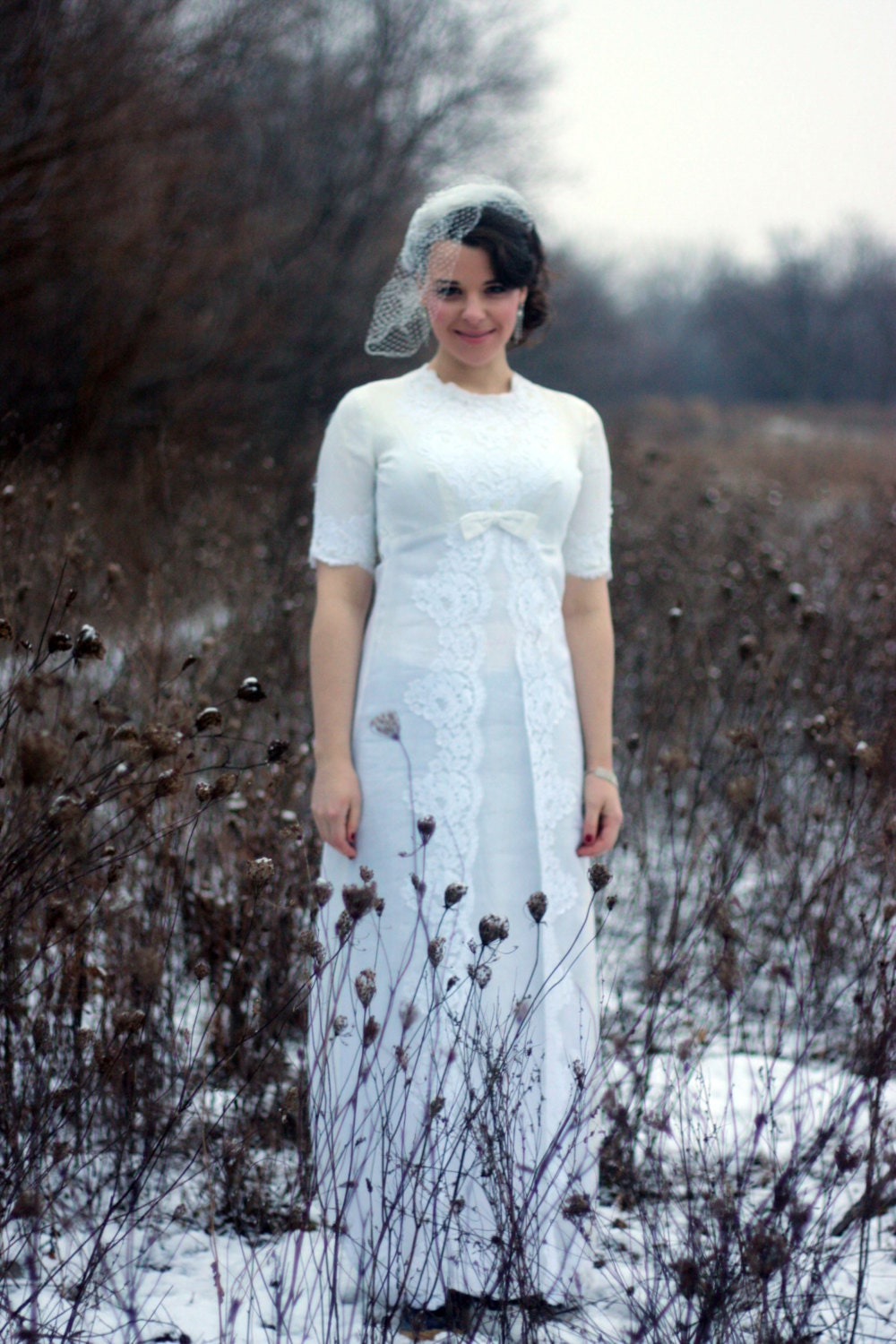 SALE 1960s Wedding Dress / 1960s Wedding Gown / Ivory with Scalloped Lace and Beading Size: XS / Spring Fashion