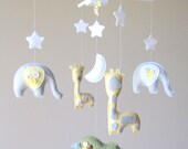 Baby mobile - baby mobile - Elephant Mobile - Giraffe  Mobile - Nursery Mobile - CUSTOMIZE....You can pick colors too :)