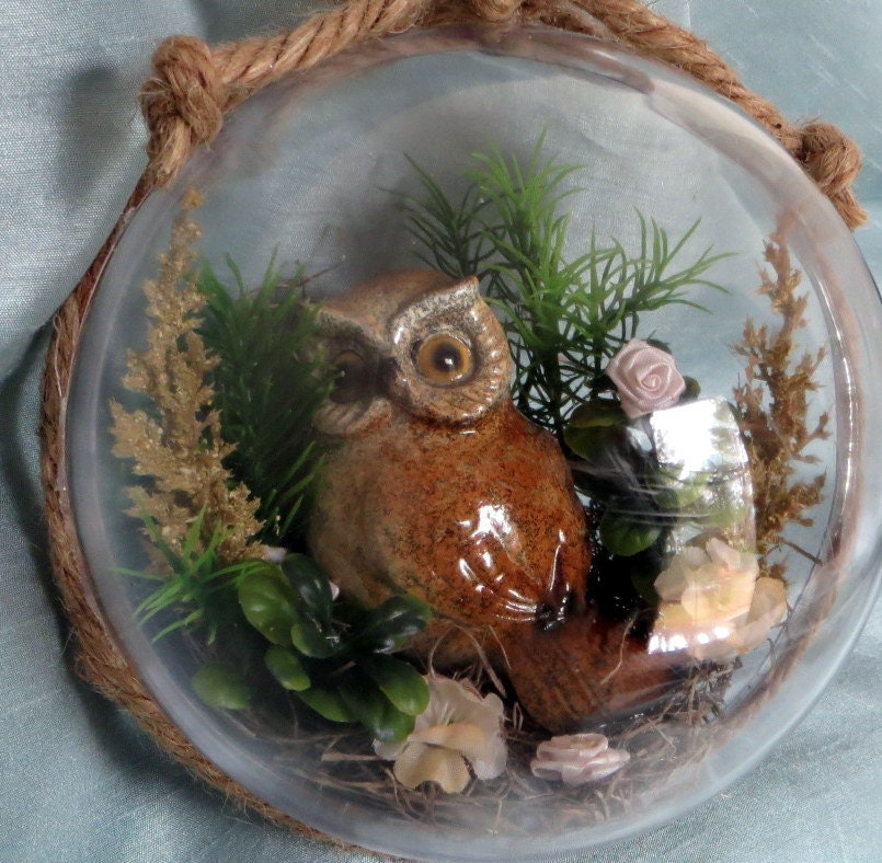 Owl in acrylic ball oranment is exta large