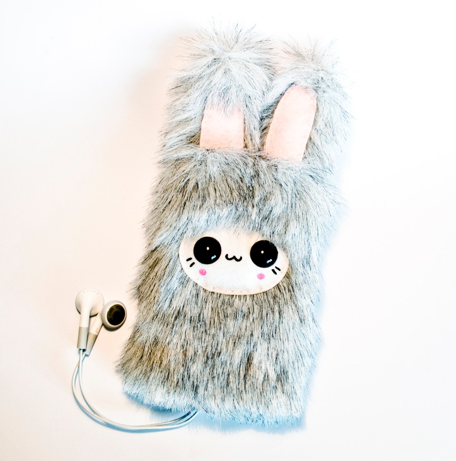 NICHI RABBIT - Kawaii iPhone 4, iPhone 5, iPod Touch Case Sleeve