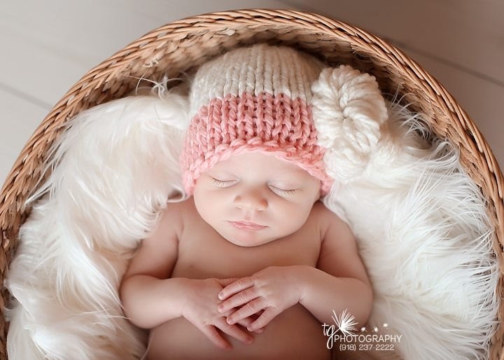 ORIGINAL- Knot Hat- Little Girl Hat- Baby Girl Outfit- Vintage Baby- Crochet Bow- Newborn