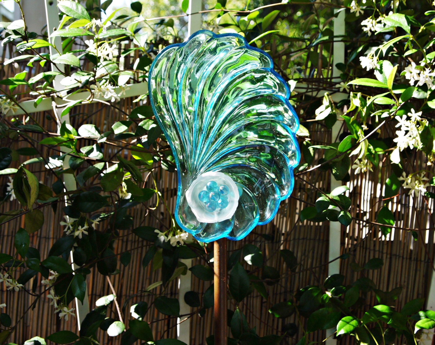 TURQUOISE Garden Flower Yard Art, Glass Garden Flower, Garden glass art, Blue Garden FLower, china, recycled, garden gift, bird feeder