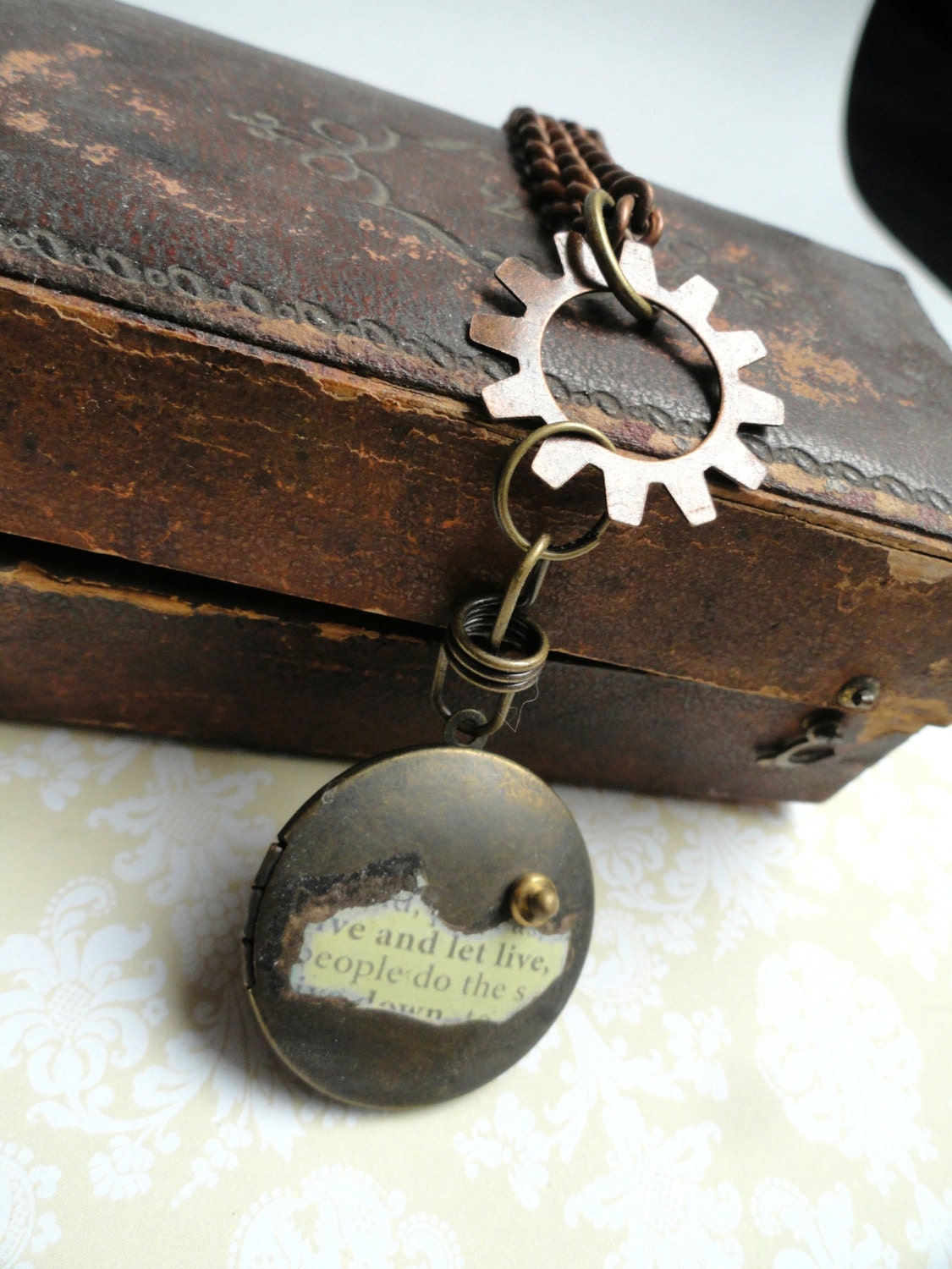 Steampunk Locket Necklace - industrial jewelry - Copper Locket Jewelry - Victorian Jewelry - Gear Jewelry