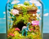 Funky Dinosaur - Flower Garden - Terrarium / Diorama