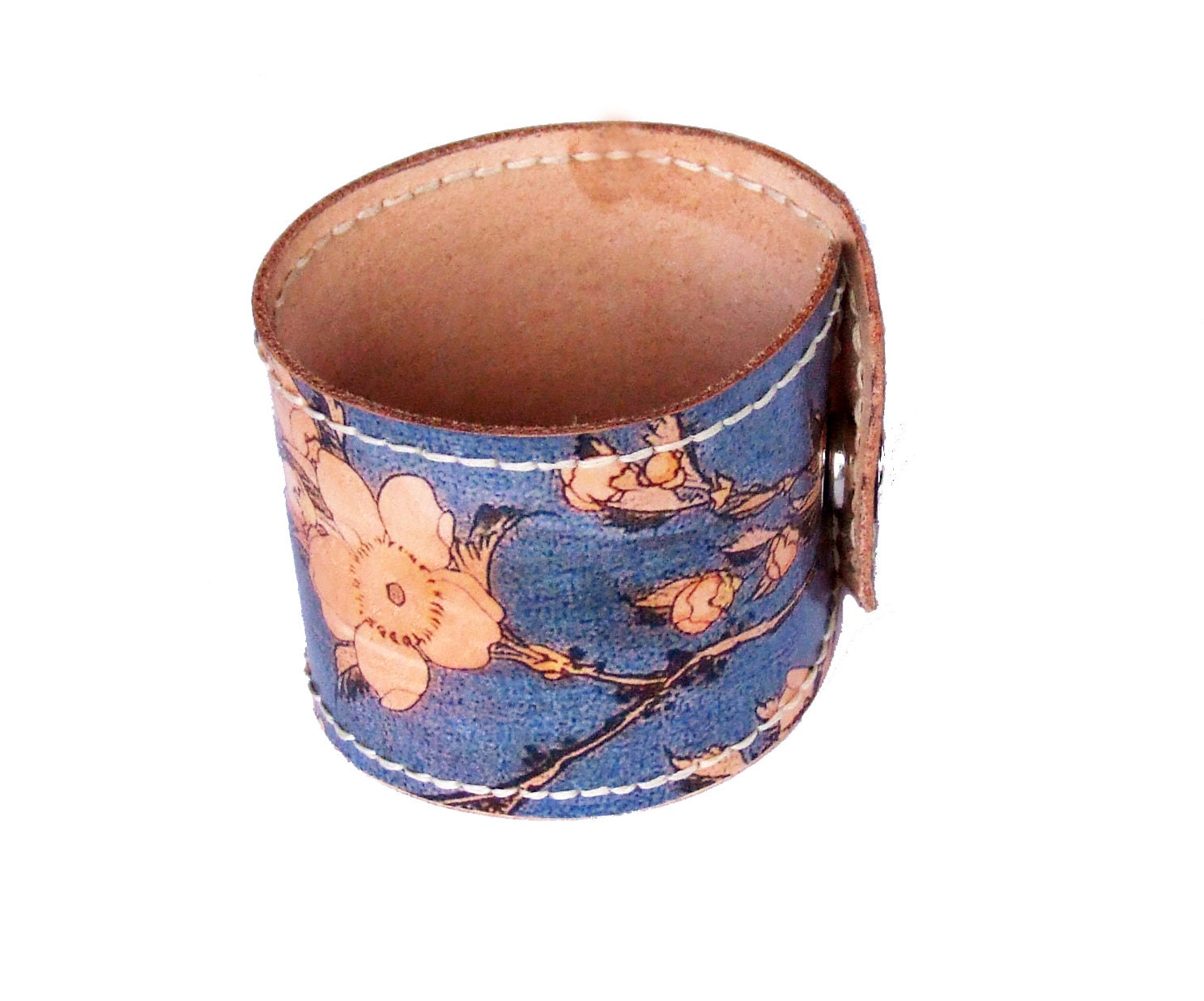 printed leather arm cuff