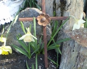 Rustic Metal Cross, Home Decor - Garden - Patio Indoor / Outdoor Decor - Flower Rosette Center, Rustic Patina Metal Decor Cross