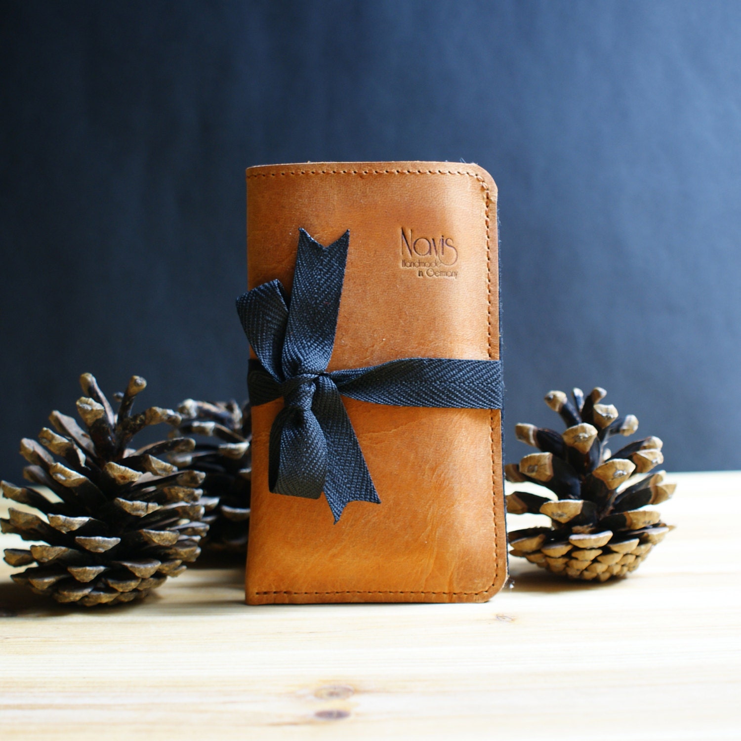 Case iPhone 5 Sleeve iPhone 5 iPhone 4 Case iPhone 4 Sleeve iphone5 iphone4 Handmade Leather Felt VALENTINA