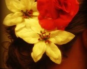 Pin Up Rockabilly LARGE hair Flower Clip Arrangement