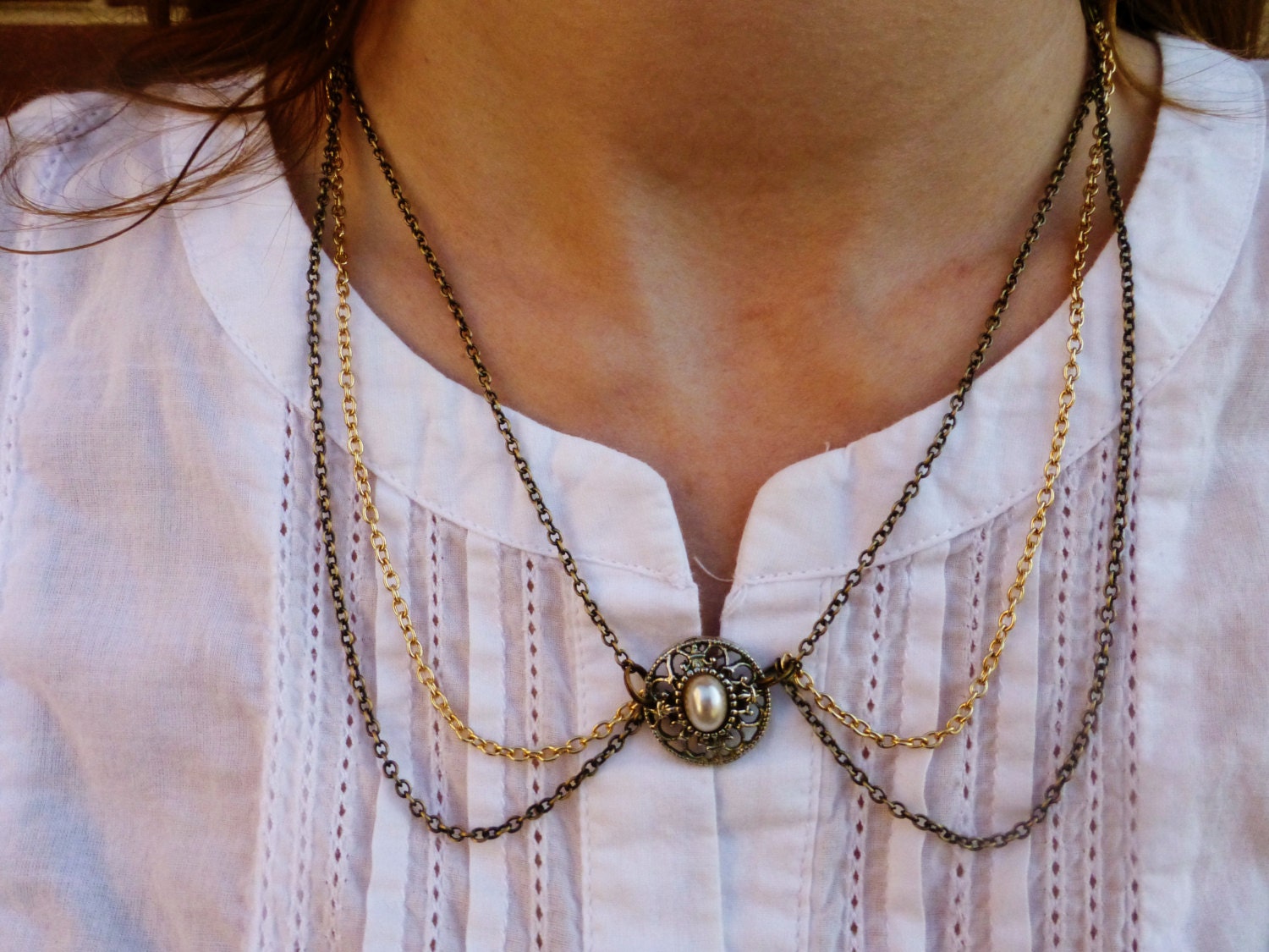 Vintage Filigree Pearl Collar Necklace - Simple, Delicate, Dainty Gold Peter Pan Necklace