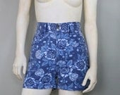 Vintage 1980's 1990's High Waisted Denim Republic Floral Button & Zip Fly Summer Shorts